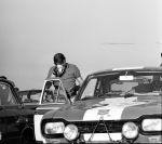 Gilbert Staepelaere i jego Ford nr 73 z kierownicą po prawej stronie