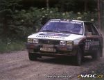 Błażej Krupa / Piotr Mystkowski w Renault 11 Turbo. Foto: Jiří Maršíček, źródło: eWRC.cz